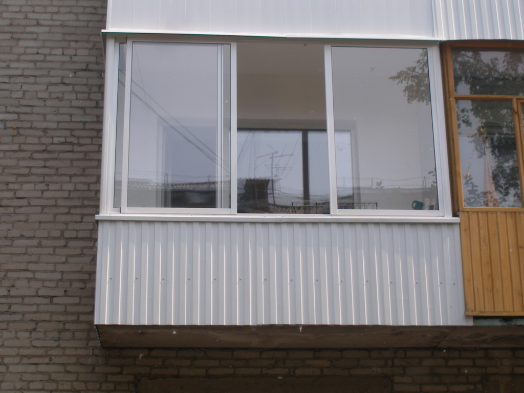 Установка пластиковых окон на балконе: остекление лоджии Нахабино
